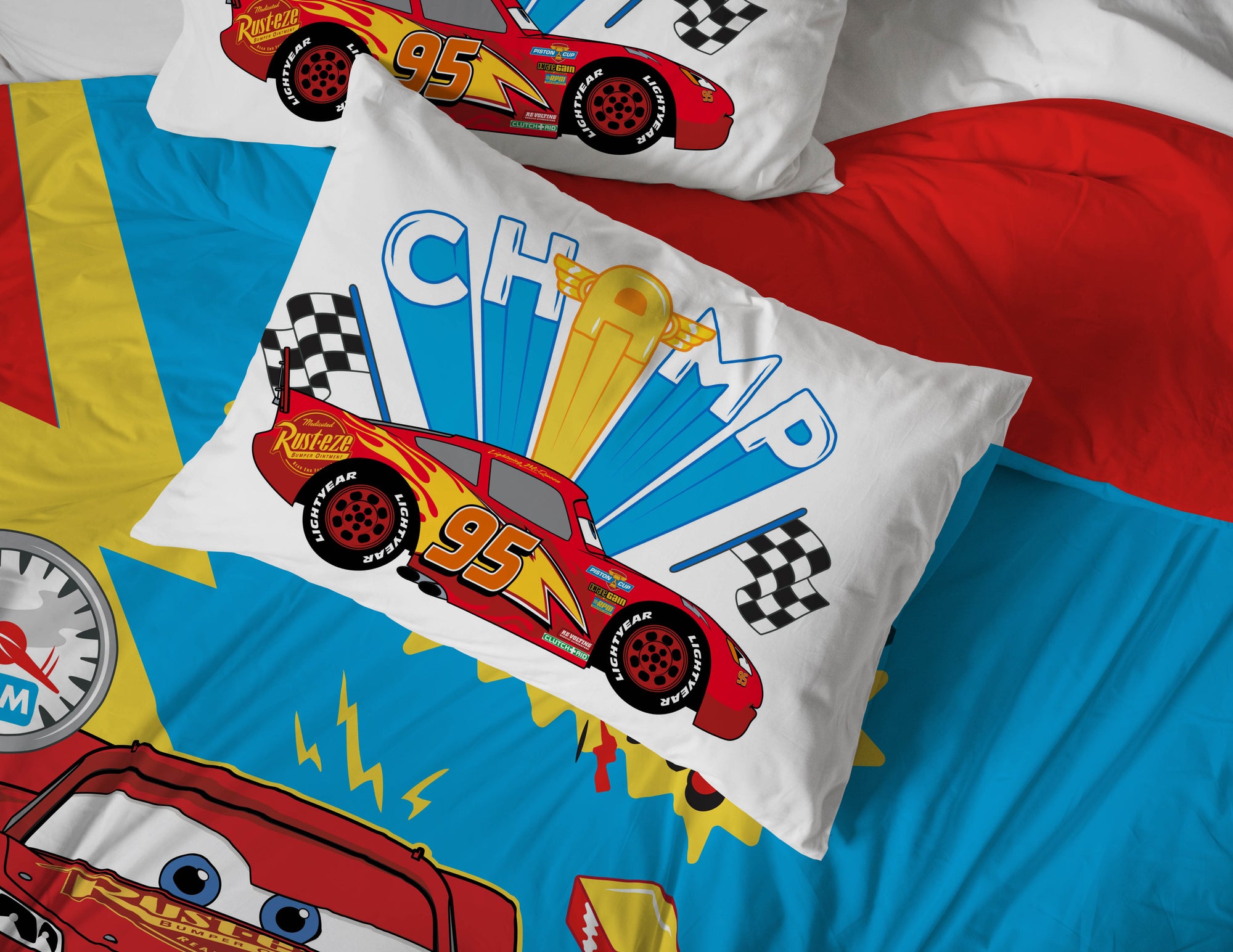 Sunny Side Up Disney Pixar Cars Bed Set with Sham