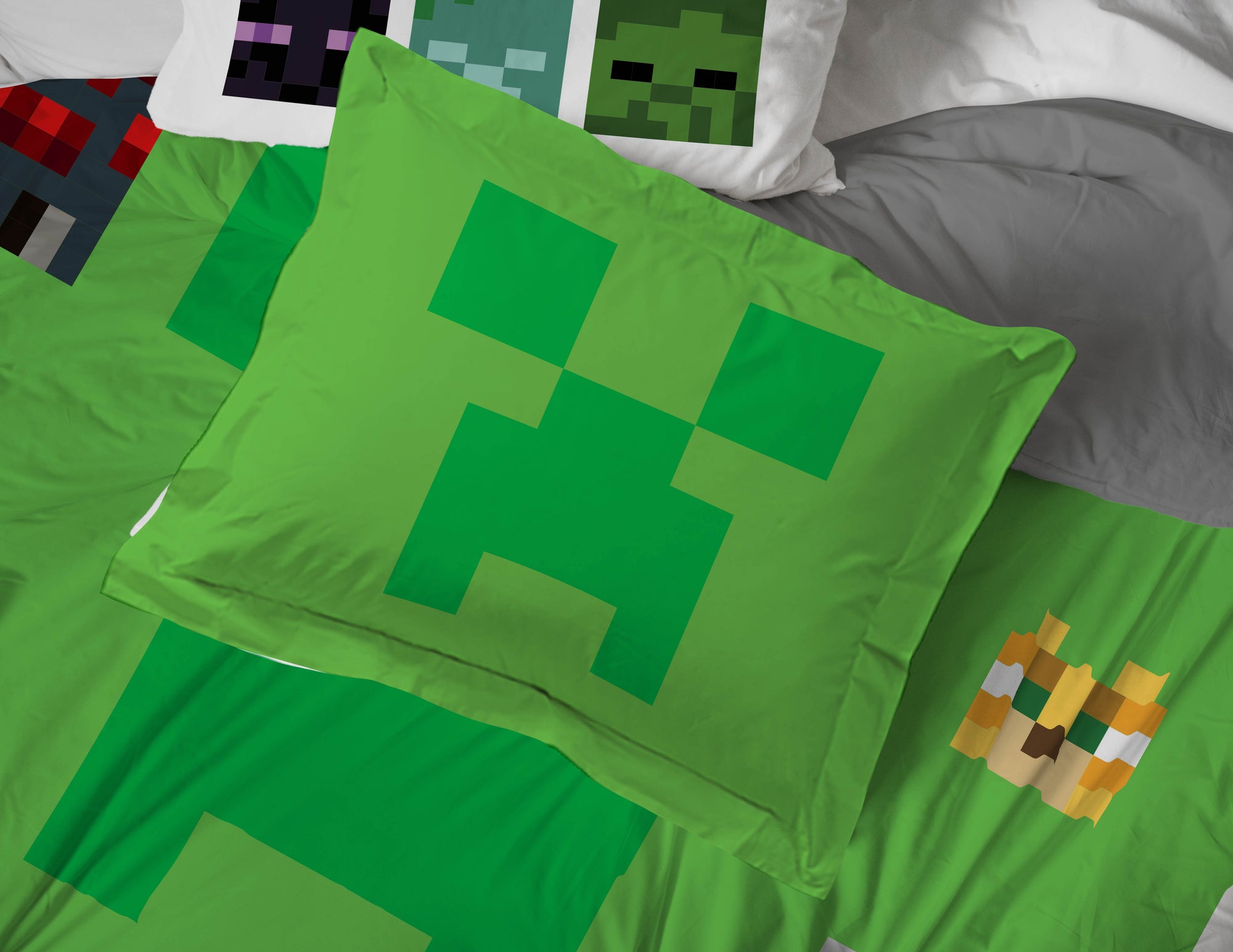 Sunny Side Up Minecraft Creeper Bed Set with Sham